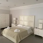 Donna Teresa 4*