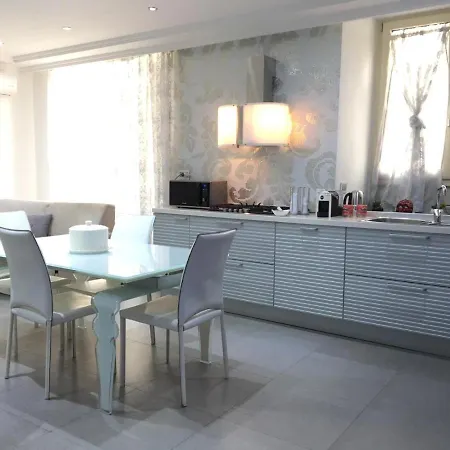 Donna Teresa Гостевой дом Неаполь