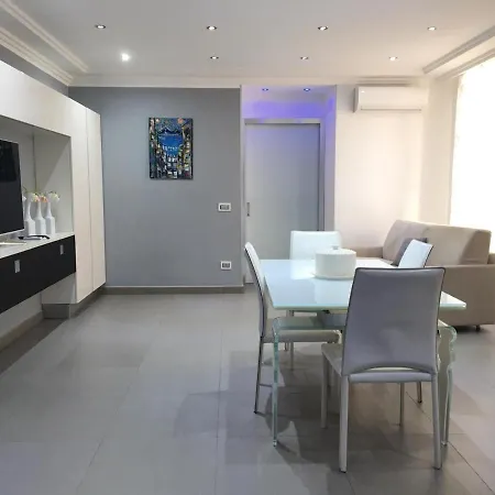 Donna Teresa 나폴리