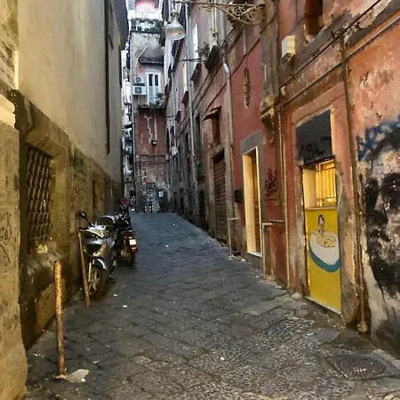 Donna Teresa Неаполь