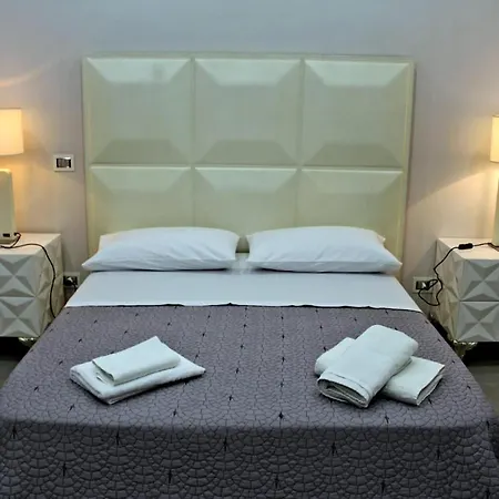 Donna Teresa 4* Neapol